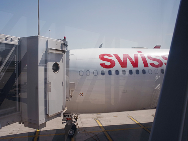 チューリッヒから東京まで スイス航空 ビジネスクラス